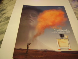 PUBLICITE  PARFUM TERRE DE HERMES 2011 - Ohne Zuordnung