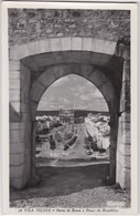 Delcampe - POSTCARD PORTUGAL - VILA VIÇOSA - PORTA DE ÉVORA E PRAÇA DA REPÚBLICA - Evora