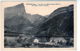 Cpa - Clelles - La Gare Et Le Mont Aiguille(2097 M) Au Font Le Grand Veymond - - Clelles