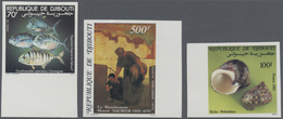 ** Dschibuti: 1979/1984 (ca.), Accumulation In Box With Stamps And Miniature Sheets Mostly IMPERFORATE - Dschibuti (1977-...)