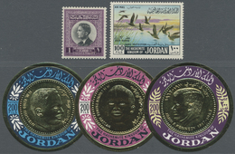 **/*/O Jordanien: 1925/1970 (ca.), Accumulation In Box Sorted By Cat. Numbers In Glassines With Many Comple - Jordan