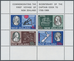 ** Neuseeland: 1957/1976, Small Group With 22 Mostly Different Miniature Sheets (two Are Duplicated) Wi - Unused Stamps