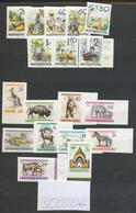 ** Ungarn: 1958- 1979, Extensive Collection Of Cut Issues With Souvenir Sheets And Better Values, In Pa - Lettres & Documents