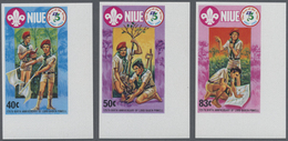 ** Thematik: Pfadfinder / Boy Scouts: 1983, Niue. Complete Set (3 Values) "The 125th Anniversary Of The - Other & Unclassified