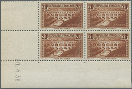 ** Frankreich: 1937. Corner Block Of 4 "20fr Pont Du Gard" With Printing Date 30.4.36. Mint, NH. Fine. - Oblitérés
