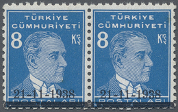 ** Türkei: 1938, Pair 8 Krs. Light Blue Atatürk Mourning Issue, Mint Never Hinged, Very Fine And Rare S - Lettres & Documents