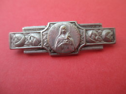 Insigne Religieux/Broche /Sainte Thérèse De L'enfant Jésus/avec Roses /Bronze Nickelé/Début XXème Siècle CAN628 - Religion &  Esoterik