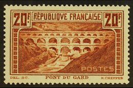 1929 - 31 20fr Brown "Pont Du Gard", Perf 13½x13, Yv 262 (Type I), Very Fine And Fresh Mint. For More Images, Please Vis - Altri & Non Classificati