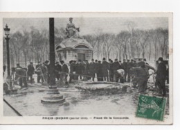 Cpa.Evenement.Inondations.Paris Inondé.1910.Place De La Concorde.animé Personnages. - Inondations