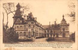 FONTAINE L'EVEQUE - Le Château.  La Cour D'honneur. - Fontaine-l'Evêque