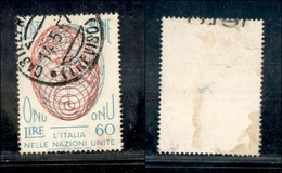 0762 REPUBBLICA - 1957 - 60 Lire ONU (807b) Con Doppia Stampa Del Rosso - Lievi Assottigliamenti Al Retro (1.200) - Other & Unclassified