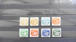 Bohême & Moravie :Journaux :8 Timbres Neufs - Unused Stamps