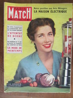 Paris Match N°309 Du 05/03/1955 - Mendes France - La Mode - Salon Des Arts Ménagers - 100 Pages - 1950 à Nos Jours