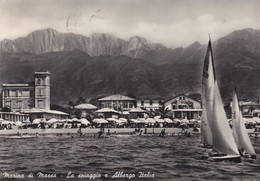 CARTOLINA - POSTCARD - MASSA - MARINA DI MASSA  - LA SPIAGGIA E ALBERGO ITALIA - Massa