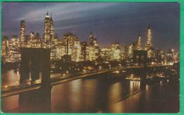 Etats-Unis - Brooklyn Bridge At Night - New York's Panoramic Skyline Twinkling With Millions Of Electric Lights. - Brooklyn