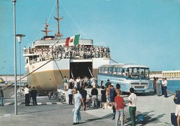 CPSM  -  ITALIE - BRINDISI - Ferry  - 027 - Brindisi