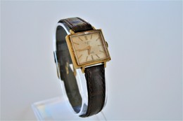 Watches : TEMPOS HAND WIND INCABLOC - 17 Jewels - Original - 20 Microns Gold - Swiss Made - Running - Excelent Condition - Moderne Uhren