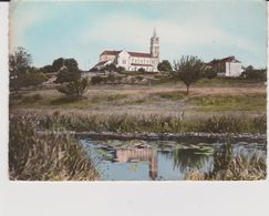 Puy De Dôme : PONT  Du  CHATEAU  : Vues   église - Pont Du Chateau