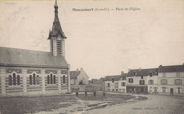 MENUCOURT : Place De L'Eglise - Menucourt