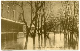 CPA - Carte Postale - FRANCE -BESANCON - Inondation Du 20 Janvier 1910 - Cours Du Lycée Victor Hugo (CPV 428) - Besancon