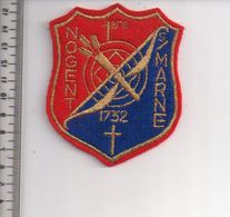 REF 10 : Écusson Patch Thème TIR A L'ARC Archerie Archer Arc Club NOGENT SUR MARNE - Bogenschiessen