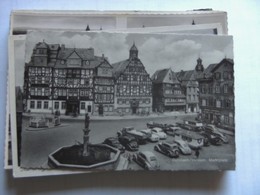 Duitsland Deutschland Hessen Butzbach Marktplatz Viele PKW Auto Alt - Butzbach