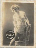 Mélia Cigarettes Photo Nu Féminin Académique Femme Nue Risque érotisme éros - Articoli Pubblicitari