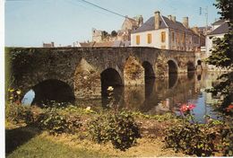 Cp , 72 , BEAUMONT-sur-SARTHE , Le Pont Romain - Beaumont Sur Sarthe