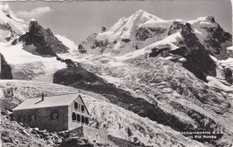 Tschiervahütte Mit Piz Roseg (1551) - Tschierv