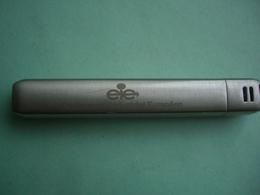 BRIQUET CHAMP Eie LIGHTER Feuerzeug ACCENDINO ENCENDEDOR AANSTEKER 打火机 ЛЕГЧЕ Léttari ライター  /////// - Autres & Non Classés