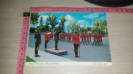 C-55472 ROYAL CANADIAN MOUNTED POLICE - Moderne Kaarten