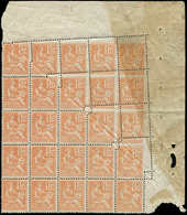 ** VARIETES 117   Mouchon, 15c. Orange, BLOC De 25 Cdf, Variété De PIQUAGE Sur 11 Ex., Qqs Défauts D'origine, RRR, TB - Ungebraucht