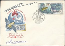 Gennagyij Szarafanov (1942-2005) és Lev Gyomin (1926-1998) Szovjet űrhajósok Aláírásai Emlékborítékon /

Signatures Of G - Autres & Non Classés