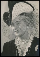 1952 Honthy Hanna (1893-1978) Színésznő 60 évesen A Csárdáskirálynőben, Hátoldalon Feliratozott Fotó, 9,5x6,5 Cm - Autres & Non Classés