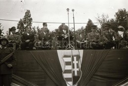 1948. Augusztus 20., Katonatisztek Avatása A Kossuth Akadémia Előtt, Főtisztek Jelenléte, Fegyverzet, Nagy Imre Beszéde, - Autres & Non Classés