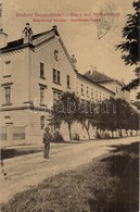 T2 Nagyszeben, Hermannstadt, Sibiu; Helyőrségi Kórház. Budovszky L. Kiadása / Garnisons-Spital / Garrison Hospital - Non Classés