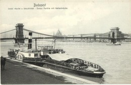 ** T1 Böős Oldalkerekes Vontató Gőzhajó Budapesten A Lánchídnál / Hungarian Towing Steamship In Budapest - Unclassified