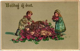 * T2 Boldog Új évet / New Year Greeting Art Postcard. Children With Pigs. H.W.B. Ser. 2868. Golden Litho - Non Classés