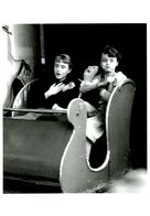 Paris : Le Train Fantôme Par Doisneau (1953) - Doisneau