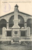 COURTENAY MONUMENT COMMEMORATIF AUX MORTS - Courtenay