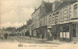 COURTENAY PLACE DU MARCHE ET RUE NATIONALE LE BUREAU DE TABAC - Courtenay