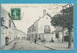 CPA 712 - Une Rue CHAILLY-EN-BIERE 77 - Autres & Non Classés