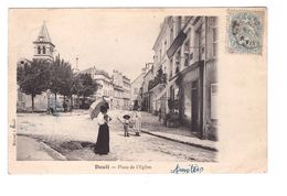 95 Deuil La Barre Place De L' Eglise Cpa Animée Femme Ombrelle - Deuil La Barre