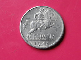 Espagne 10 Centimos 1945 Gouv.nationaliste Km#766   Superbe  Aluminium - 10 Céntimos