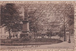 ALLEMAGNE CARTE POSTALE DE OFFENBACH    ALICEPALTZ UND KRIEGE-DENKMAL - Offenbach