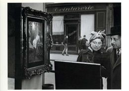 Paris : Sidelong Glance 1948 Par Doisneau - Doisneau