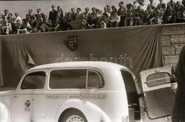 1948 Budapest, Mentőautók Egy Dunaparti Rendezvényen, 2 Db Szabadon Felhasználható Vintage Negatív, 24x36 Mm - Altri & Non Classificati