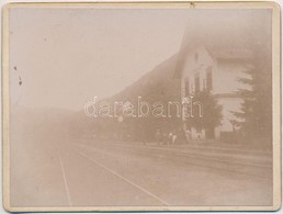 Cca 1900 Vocsitelep, Vasútállomás, Kartonra Ragasztva, 9x12 Cm / Railway Station - Other & Unclassified