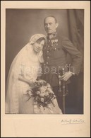 Cca 1930 Azonosítatlan Alezredes Esküvői Fényképe, Nagyméretű Fotó Székely Aladár Műterméből, Kartonra Ragasztva, Aláírt - Other & Unclassified