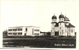 * T2 Erdőd, Károlyierdőd, Ardud; Római Katolikus Elemi Népiskola és Templom. Foto Kósa / Catholic Church And School - Ohne Zuordnung